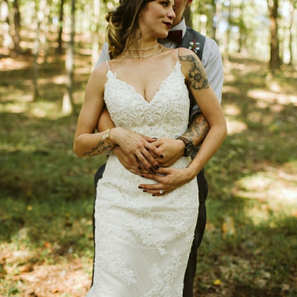 Beautiful Backless Wedding Dress
